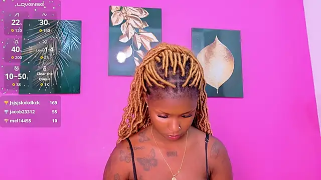 kinkyandsavage online show from September 29, 7:30 pm