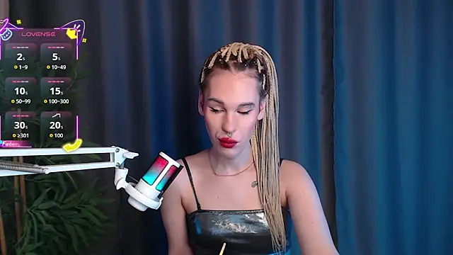 Cassie Bae online show from December 20, 7:45 am