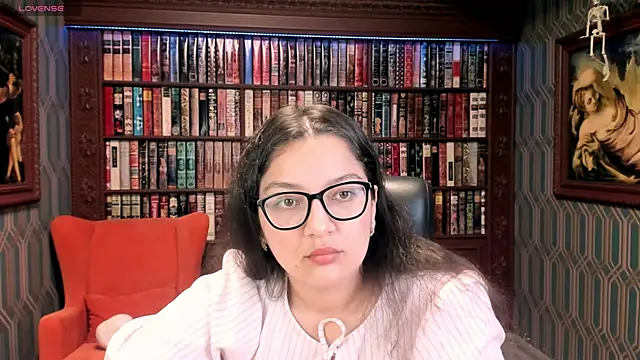 Snapshot of ZarifaBev chatting on September 11, 10:21 pm ZarifaBev online show from September 11, 10:21 pm