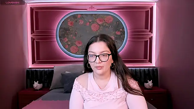 ZarifaBev online show from November 5, 9:53 pm