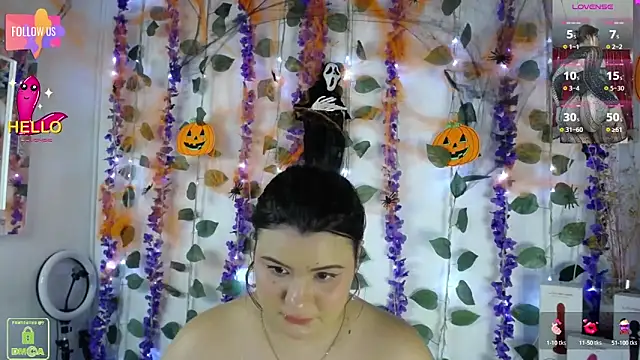 Snapshot of CassandraBaby_ chatting on October 16, 11:18 pm CassandraBaby online show from October 16, 11:18 pm