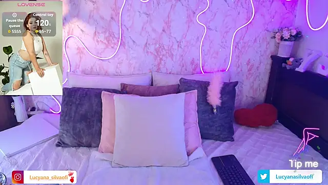 LucyanaSilva online show from October 16, 3:58 pm