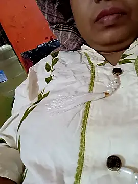 sunita-doll online show from January 16, 2:35 pm