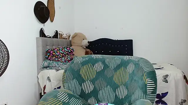 Sexy Lia  online show from November 24, 12:45 am