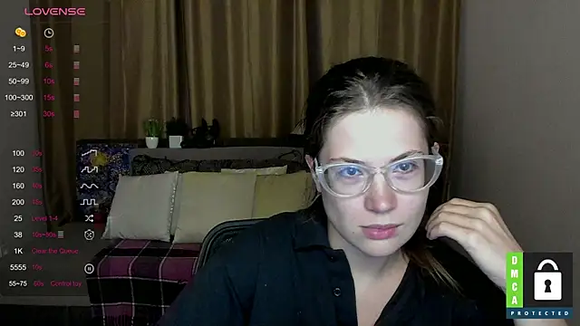 Alicia redfollow online show from September 28, 5:40 pm