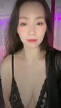 baobaomiqi linger online show from November 29, 2:04 am