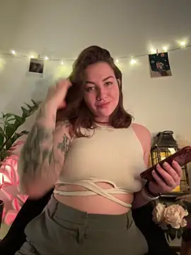 MayaMystic online show from February 5, 1:14 pm