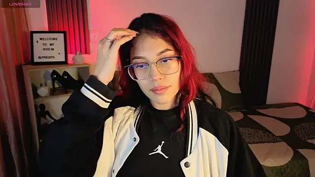 Snapshot of Fresita_Rosita chatting on September 10, 2:28 pm Fresita Rosita online show from September 10, 2:28 pm