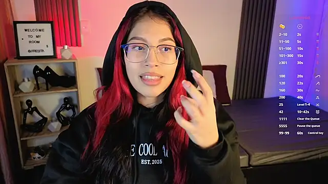 Snapshot of Fresita_Rosita chatting on October 14, 1:46 pm Fresita Rosita online show from October 14, 1:46 pm