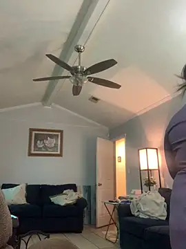 sweethoneypussi online show from October 31, 5:31 am