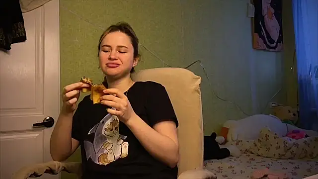 IlonaMurf online show from May 17, 9:52 am