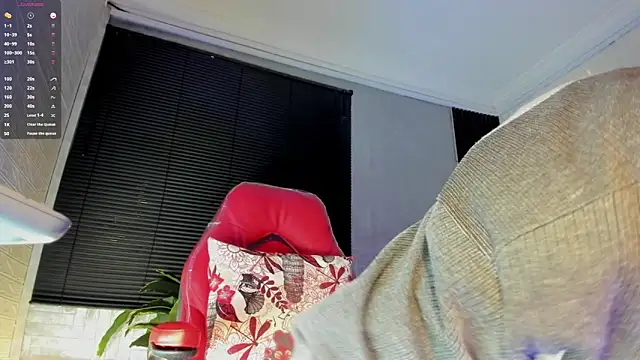 JhonyMiller  online show from November 28, 8:23 pm