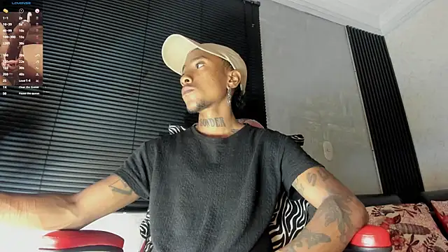 JhonyMiller  online show from November 9, 7:43 pm