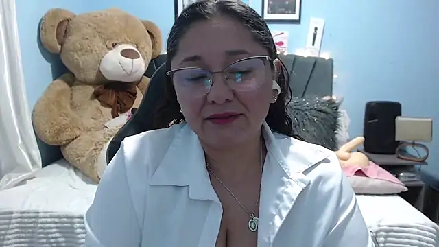 AngelRouss online show from December 4, 2:36 am