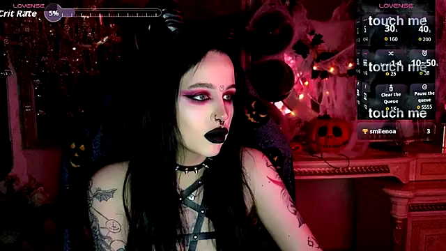 Snapshot of alexx_succubus chatting on October 16, 5:37 pm alexx succubus online show from October 16, 5:37 pm