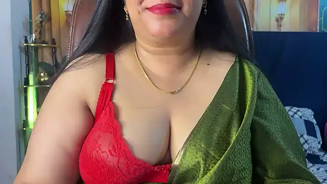 FlatVincy4 online show from April 4, 3:33 pm