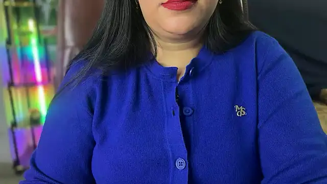 FlatVincy4 online show from January 15, 4:24 pm