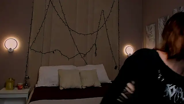 AngelicaKleee online show from September 16, 1:35 am