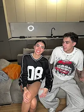 Alexiaa2006 online show from February 1, 9:02 pm