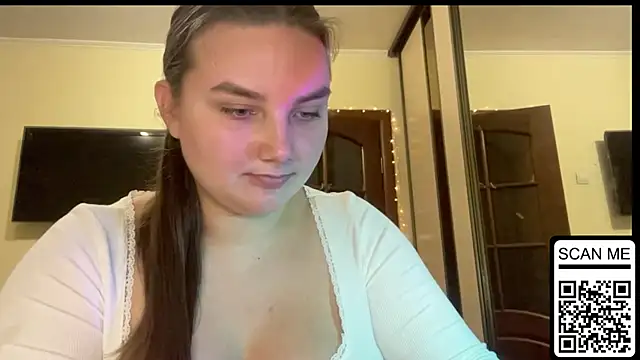 Dreamyblushfairy online show from November 17, 6:52 pm