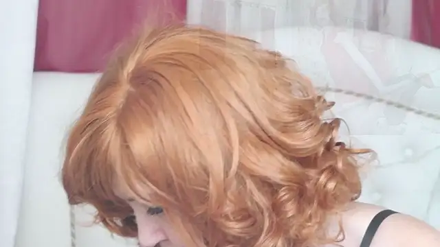 Snapshot of SilviaHart chatting on October 12, 1:13 pm SilviaHart online show from October 12, 1:13 pm