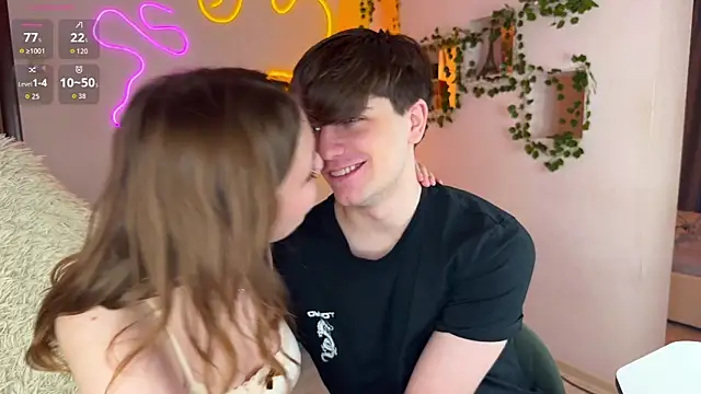 RobertAndLinela online show from September 22, 3:16 am