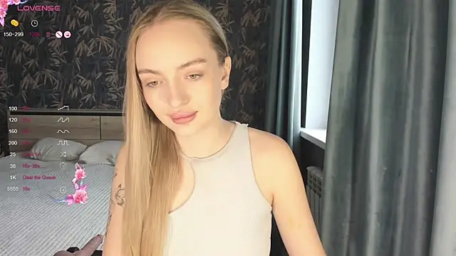 A delina online show from April 1, 10:27 am