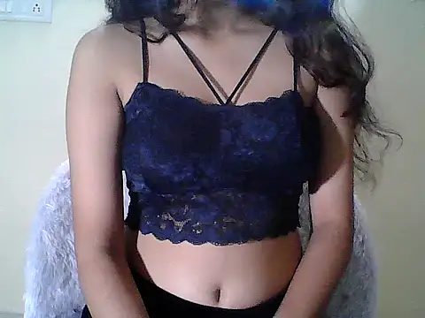 Snapshot of Naughty_Nayra chatting on September 17, 6:50 pm Naughty Nayra online show from September 17, 6:50 pm