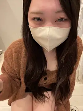 mina 0207 online show from February 13, 10:00 pm