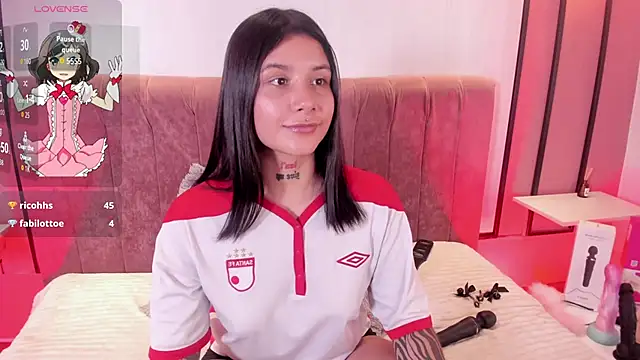 Snapshot of Nathalia_Stone chatting on September 24, 10:09 pm Nathalia Stone online show from September 24, 10:09 pm