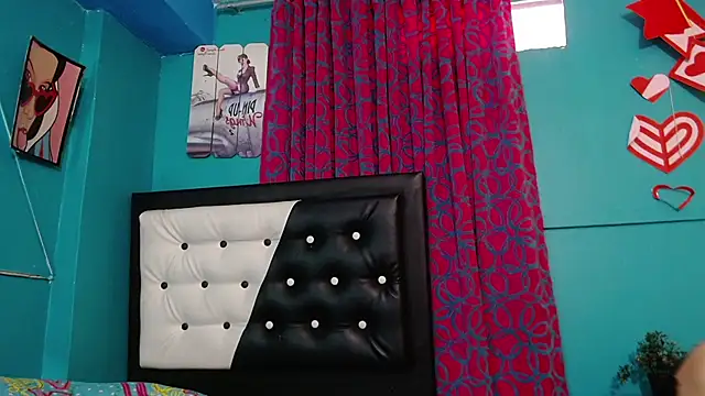 valerie mase online show from November 8, 7:30 pm