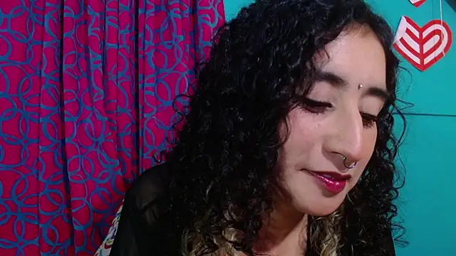 valerie mase online show from February 11, 9:38 pm