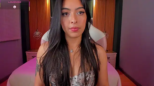 Snapshot of Camila_dupont chatting on September 13, 4:09 am Camila dupont online show from September 13, 4:09 am