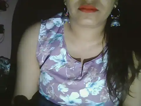 Hot-shanvi online show from April 12, 4:21 pm