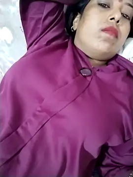 Snapshot of Rinku-Rani chatting on October 23, 1:39 pm Rinku-Rani online show from October 23, 1:39 pm
