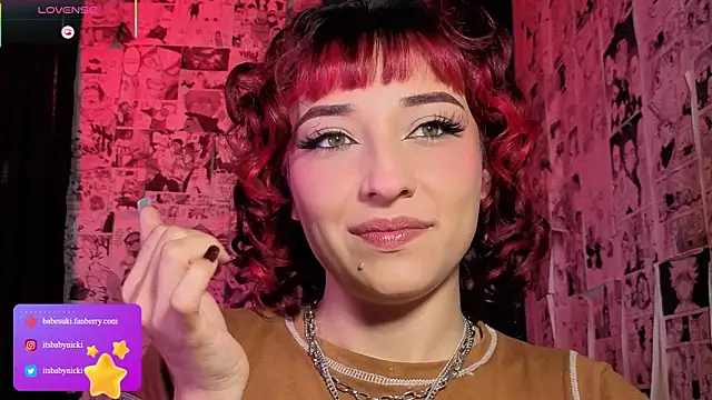 NickiYoung online show from June 5, 4:02 pm