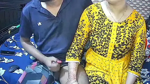 Younger Couples online show from March 24, 3:01 am