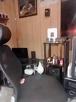 Rebeckalove online show from February 21, 6:36 am