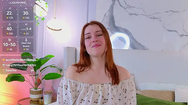 EllieGarson online show from June 1, 6:20 pm
