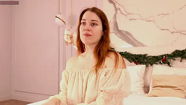 EllieGarson online show from January 13, 5:06 pm