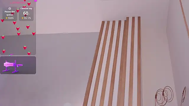 sara  jones gh online show from January 7, 7:28 pm