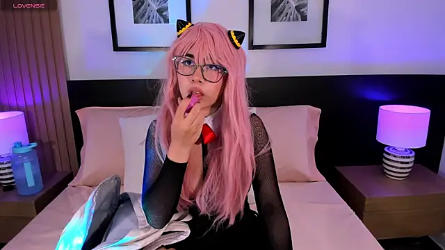 vi anaya online show from October 22, 12:10 pm