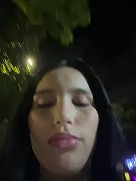 the queen of street online show from April 20, 3:53 am