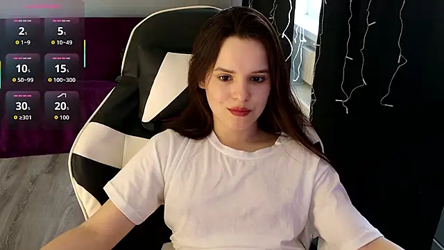 Harleen Moore online show from May 28, 5:27 am