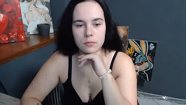 mini girly online show from July 3, 12:55 pm