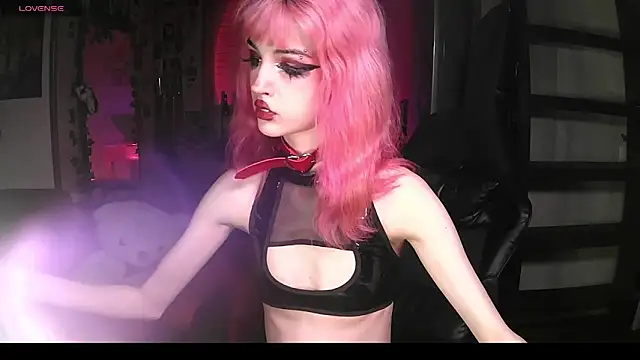 Snapshot of Ink__pleasure chatting on September 25, 12:32 am Ink pleasure online show from September 25, 12:32 am