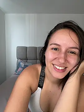 Jullya x online show from July 9, 8:11 pm
