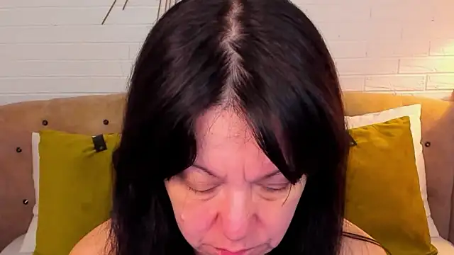 SarahGrays online show from January 14, 7:57 am