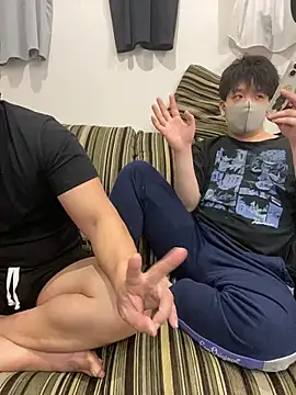 K0718 online show from April 3, 3:32 pm