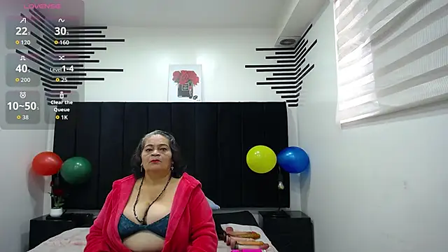 QueenMatturex online show from October 12, 1:02 pm